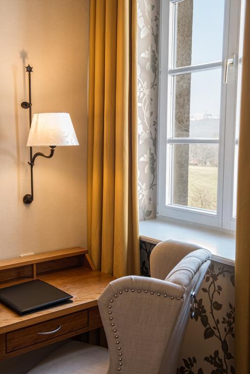Berghotel إيزيناخ الغرفة الصورة