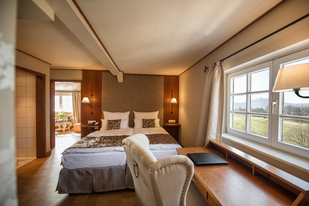 Berghotel إيزيناخ الغرفة الصورة